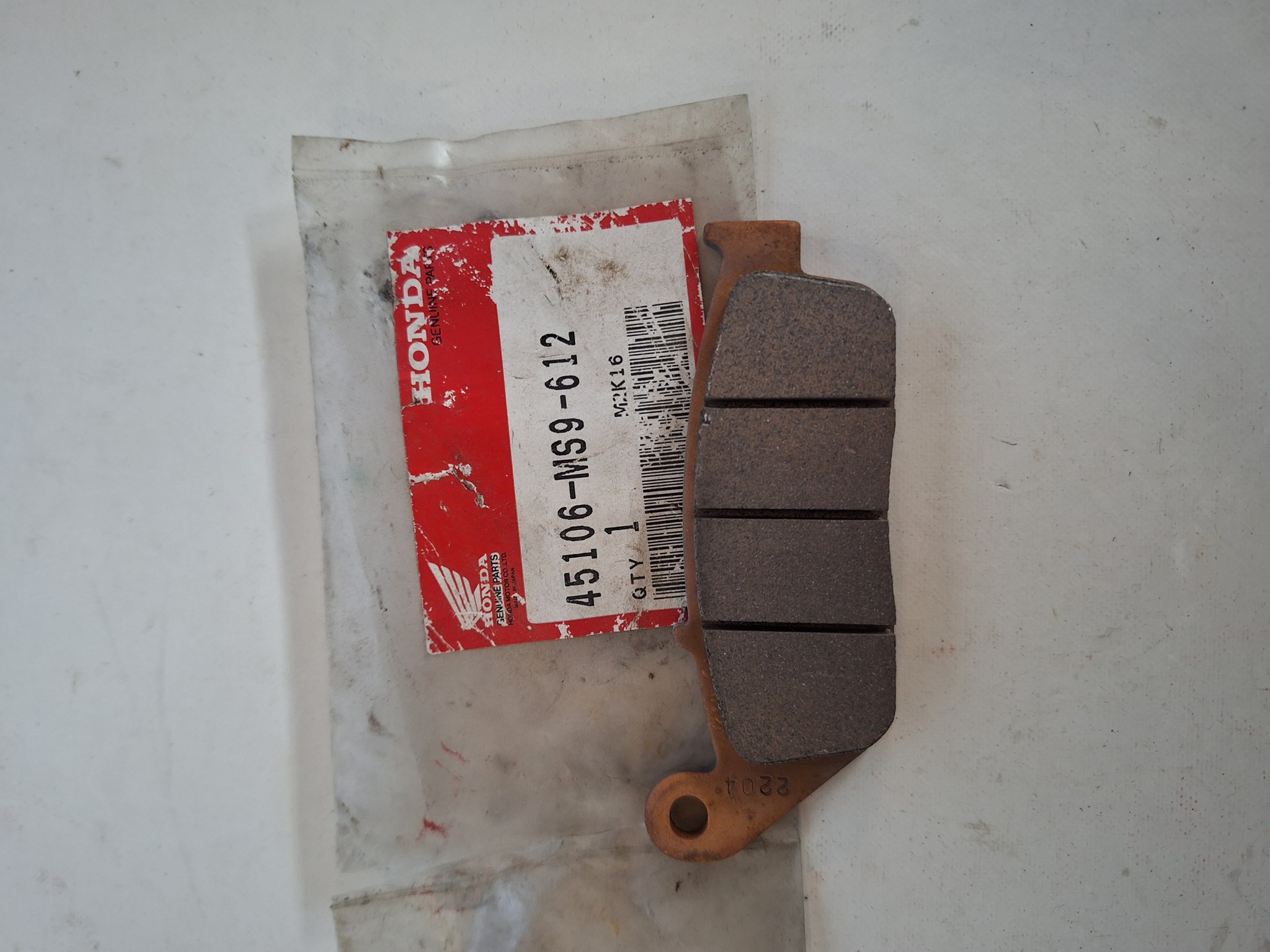 Bild von BREMSBELAG VORNE  45106-MS9-612  NTV 650